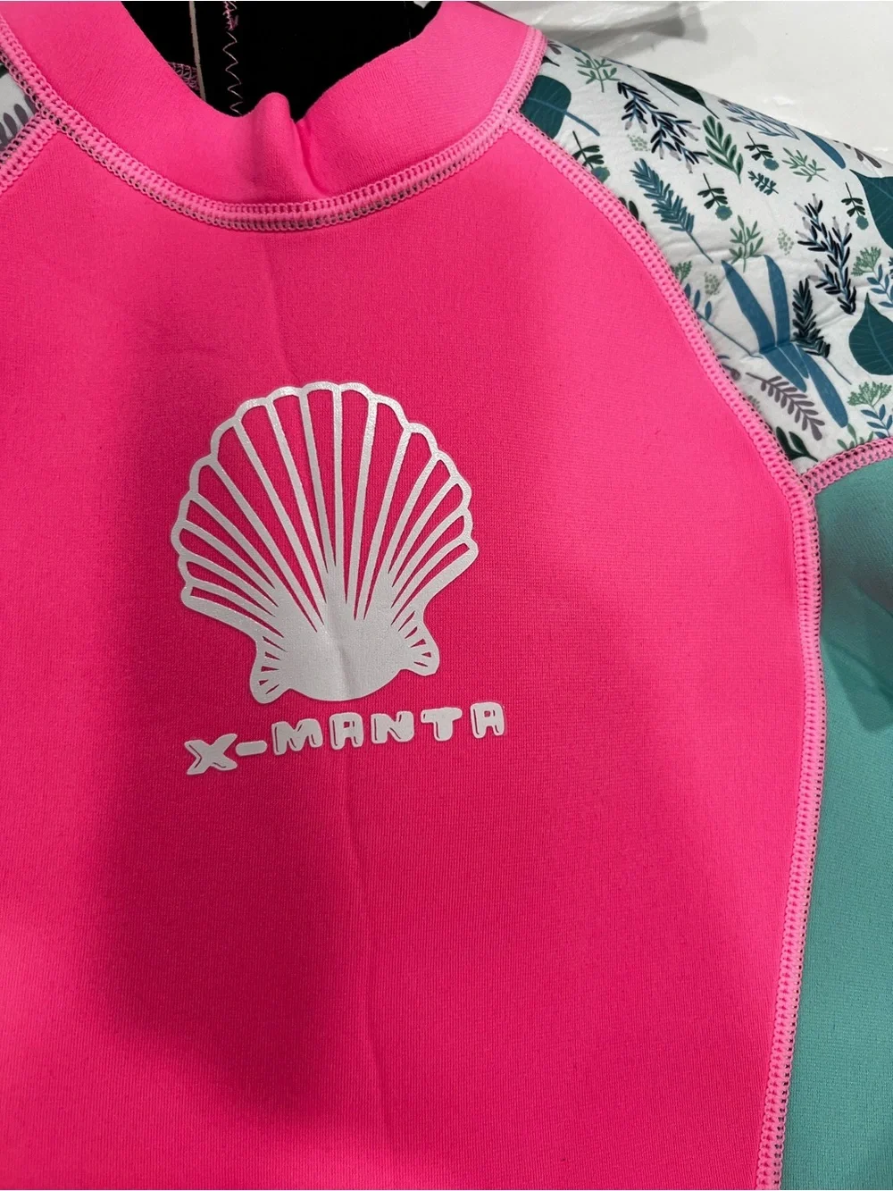 Dive and Sail Neoprene Kids’ Wetsuit Size XXL Pink Long Sleeve Back Zip Full